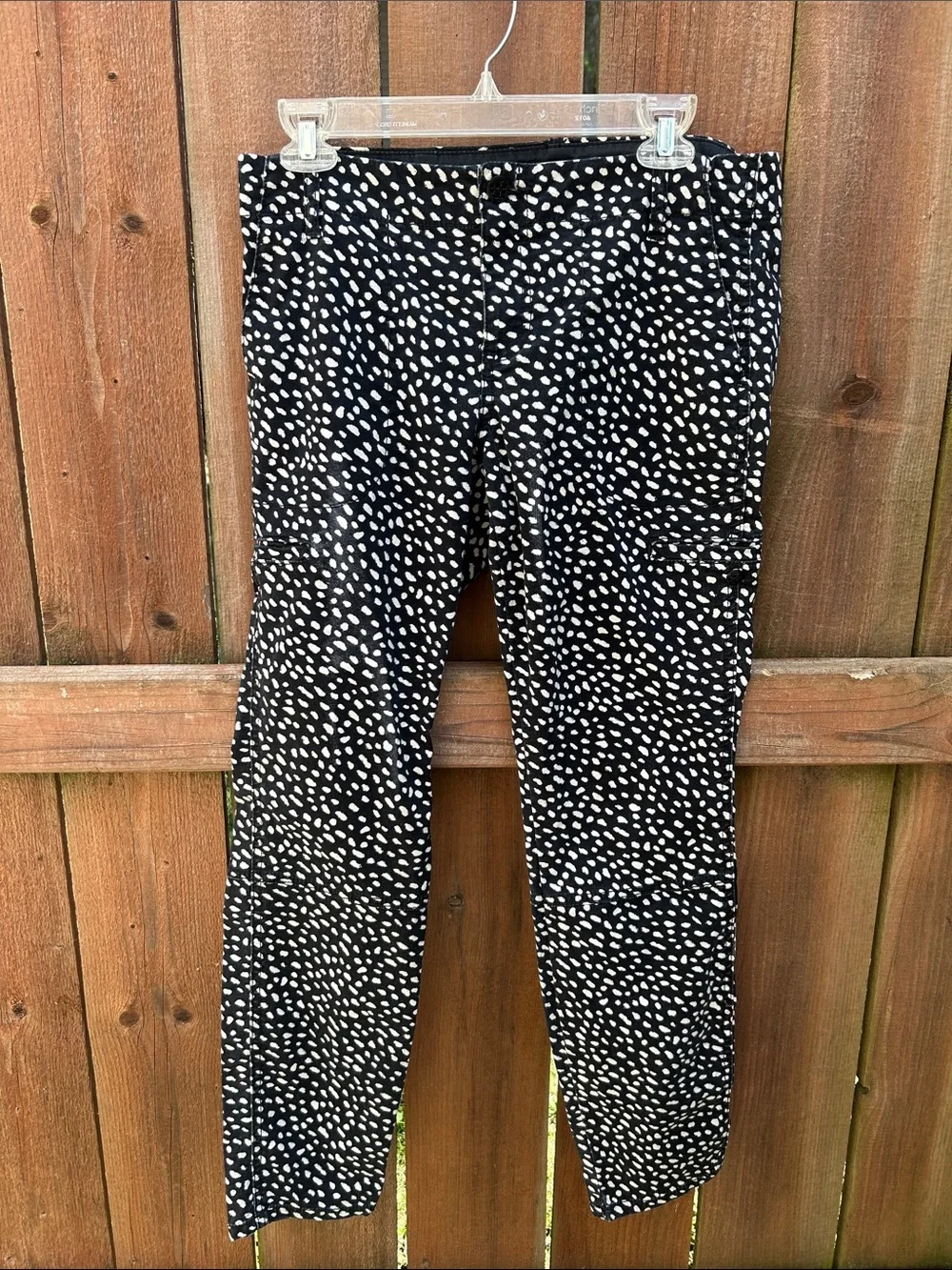 Tory Burch Walker Cargo Spotted Pony Skinny Pants Size 30